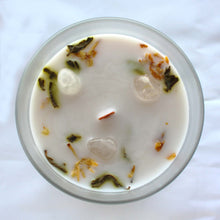 Load image into Gallery viewer, Jasmine and Crystal Quartz Gemstone Candle - Spiritual Balance