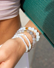 Load image into Gallery viewer, Labradorite & Gold Elastic Bracelet