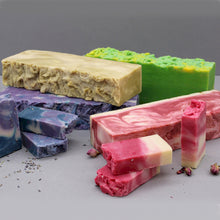 Load image into Gallery viewer, Lavender - Olive Oil Soap (Vegan)