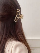 Load image into Gallery viewer, Hárklemmur í gulli og silfri