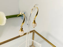 Load image into Gallery viewer, Rósa Quarts með krók "ByMe"