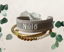 Load image into Gallery viewer, Núið