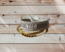 Load image into Gallery viewer, Núið