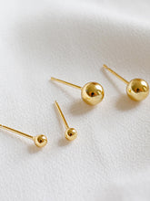 Load image into Gallery viewer, Ball Stud Earrings
