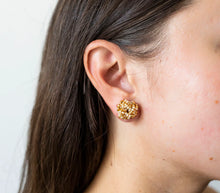 Load image into Gallery viewer, Rosette Earrings Honey
