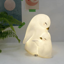 Load image into Gallery viewer, Led Rechargeable Penguin Light
