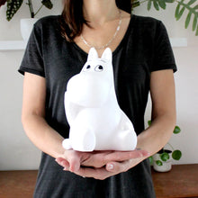 Load image into Gallery viewer, Moomin Sitting Tap LED Light
