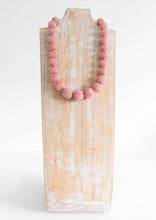 Load image into Gallery viewer, The Olivia Necklace Hibiscus
