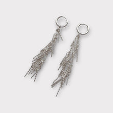 Load image into Gallery viewer, Tassel Threader Earring Silver
